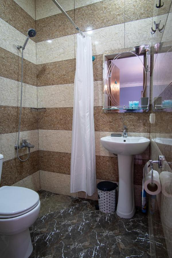 Sweet Home At Ninoshvili 3 Batumi Exterior photo
