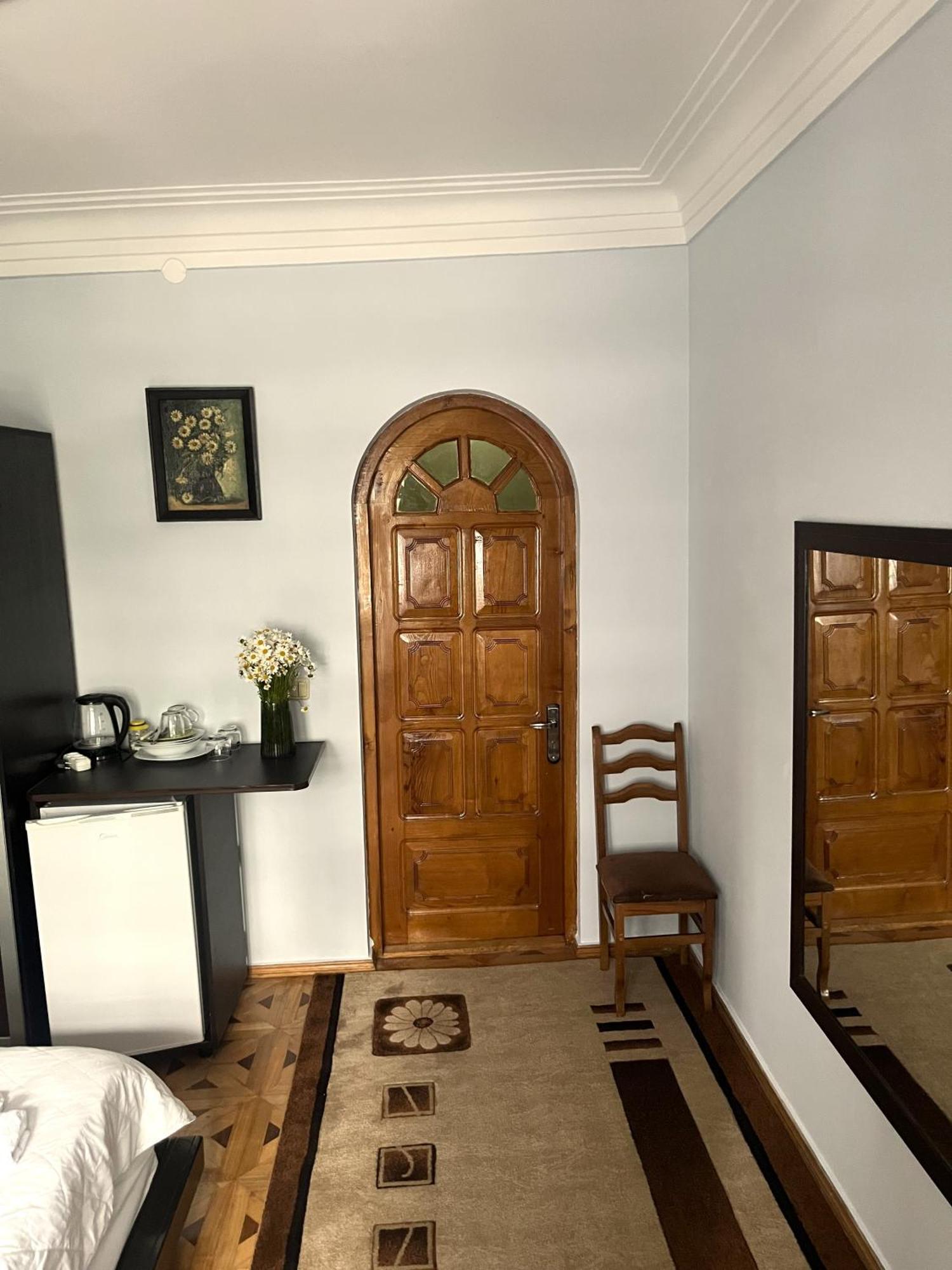 Sweet Home At Ninoshvili 3 Batumi Exterior photo