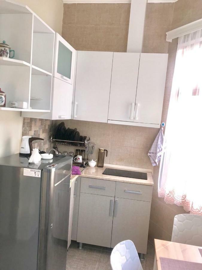 Sweet Home At Ninoshvili 3 Batumi Exterior photo